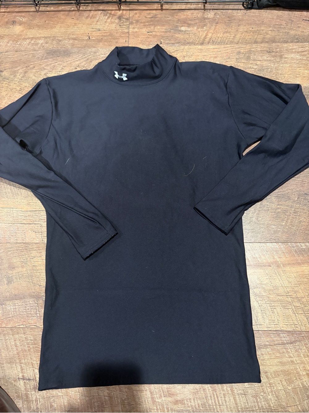 Under Armour Women’s Black Mock Neck Performance Base Layer
